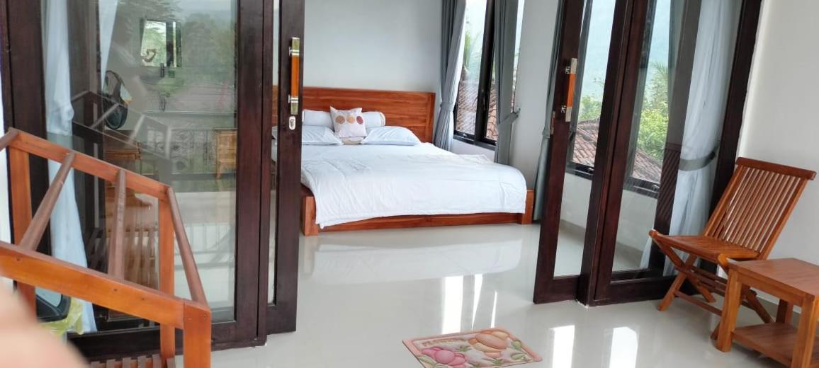 Giri Swari Homestay Sidemen  Buitenkant foto