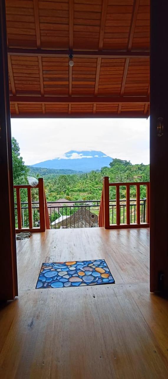 Giri Swari Homestay Sidemen  Buitenkant foto